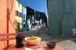Casa arancione a Burano Burano